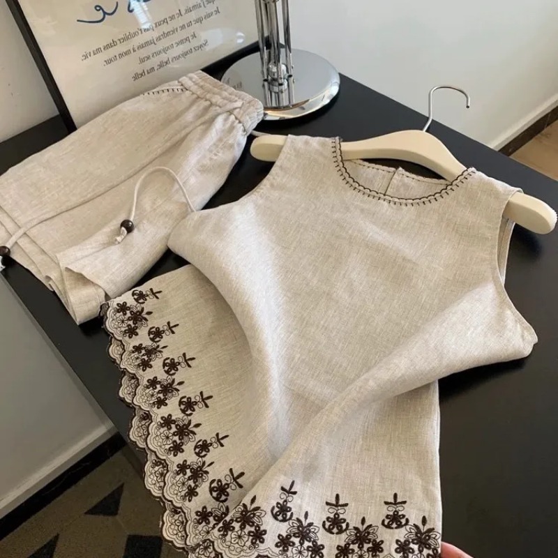 Prosty komplet damski w stylu  – Home Textiles Store recenzja i cena